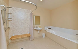luxury studio unit with access facilities and spa bath